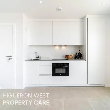 Higueron West Collection - The Skyline Penthouse By Hwpc Apartment